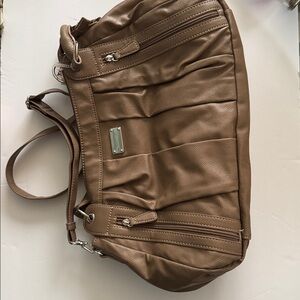 Nine West handbag NWT, with handles and strap for interchangeable look